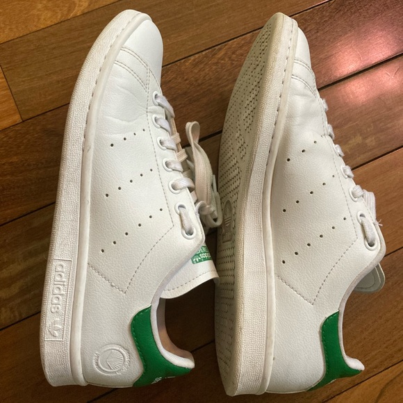 Adidas Stan Smith Vegan Pleather Unisex (M7/W9) - Picture 7 of 13